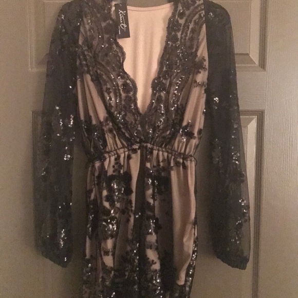 Sequin and lace romper ✨✨✨ by KIVENST - Picture 7 of 8